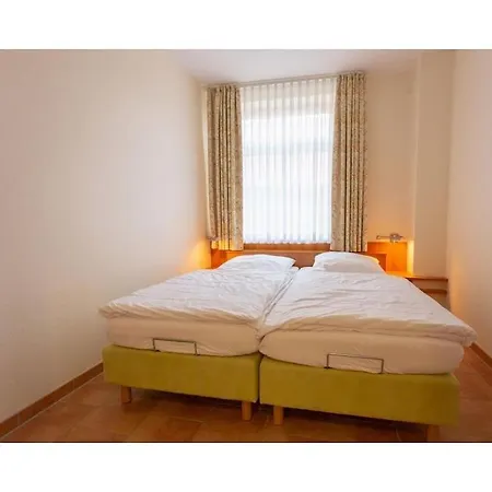 Suurhusen - Holiday home *